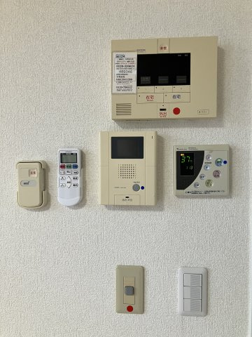 【TVモニター付きインターフォン】