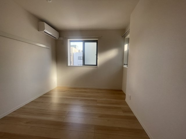 シャーメゾンさくら大久保駅前の子供部屋