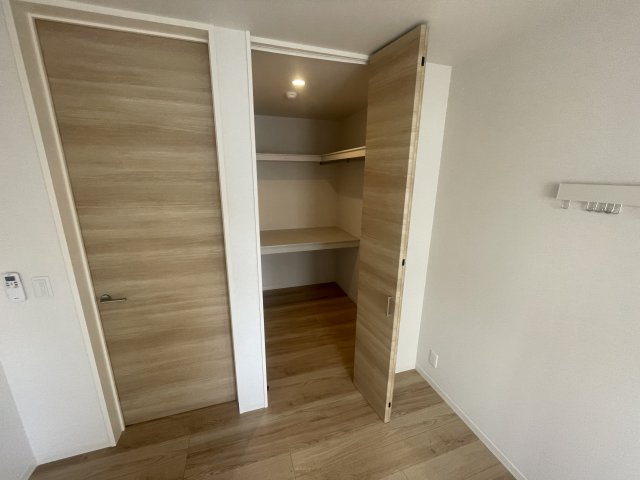 シャーメゾンさくら大久保駅前の収納