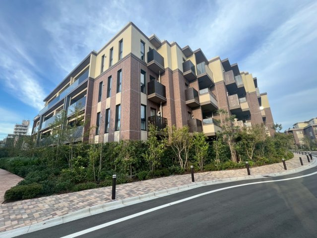 アトラスシティ千歳烏山グランスイート杜ノ棟