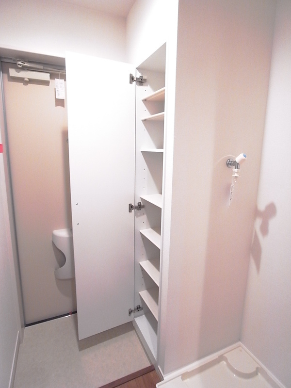 リブリ・クローリスの玄関|シューズボックスございます♪