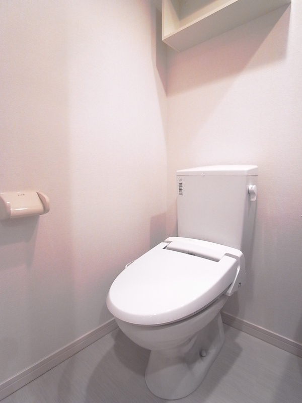 リブリ・クローリスのトイレ|温水洗浄便座付き♪