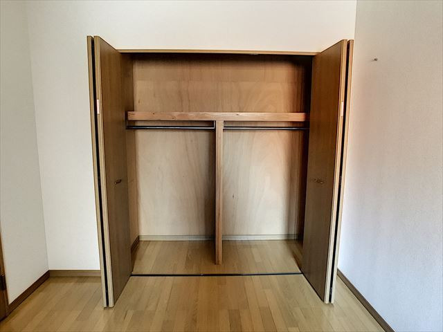 天神通弐番館の収納