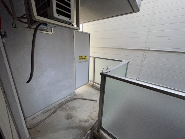 ファミーラ甲南のバルコニー