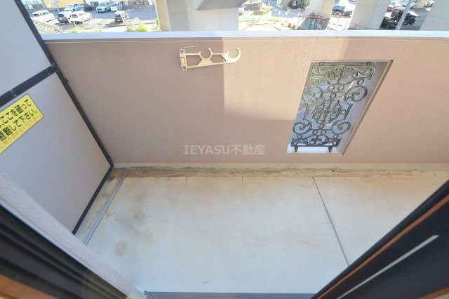 ネッサンスＫのバルコニー