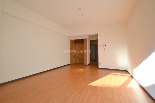 ネッサンスＫの内装