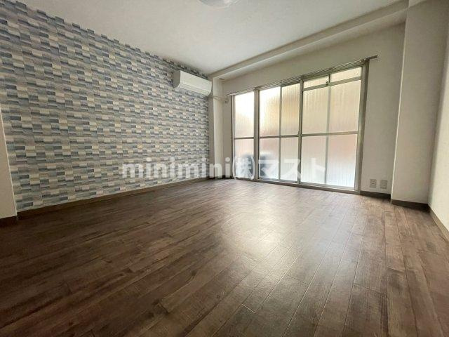 ハーベスト江戸堀の洋室