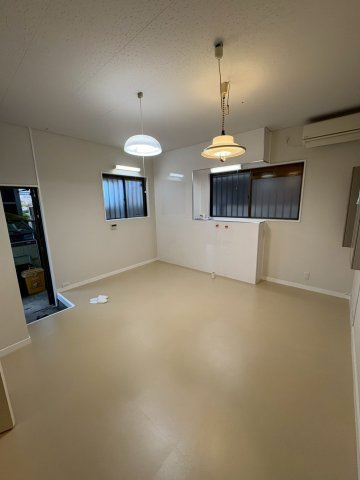伊勢原市伊勢原３丁目の店舗事務所の内装