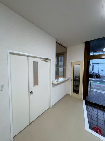 伊勢原市伊勢原３丁目の店舗事務所の内装