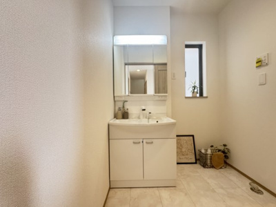 【独立洗面台】 | 糸満市西崎町（全2棟）ラストA号棟 | ※同仕様写真です