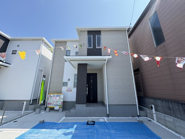 糸満市西崎町（全2棟）ラストA号棟の外観|A号棟　並列駐車3台可♪