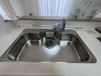 【キッチン】 | 糸満市西崎町（全2棟）ラストA号棟 | ※同仕様写真です