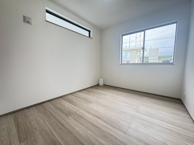 糸満市西崎町（全2棟）ラストA号棟の洋室|A号棟　洋室5.25帖＋CL付き♪