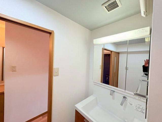 フォーラムノリタケ２番館の洗面所