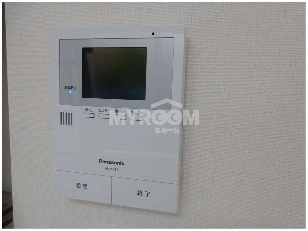アヴァンティ高田馬場のセキュリティ|TVモニター付きインターフォン（同一仕様写真）
