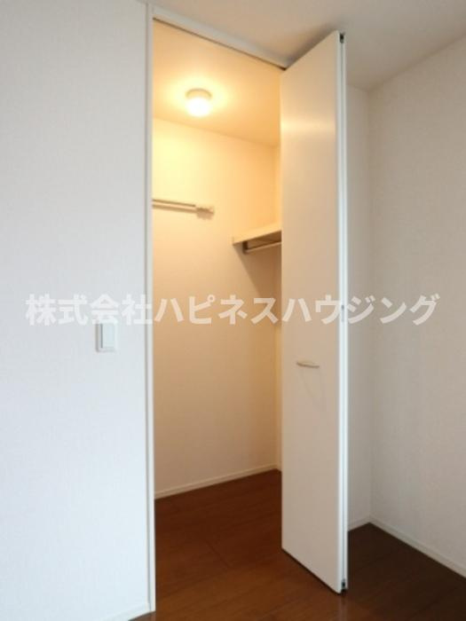 プレジールヤストシの収納