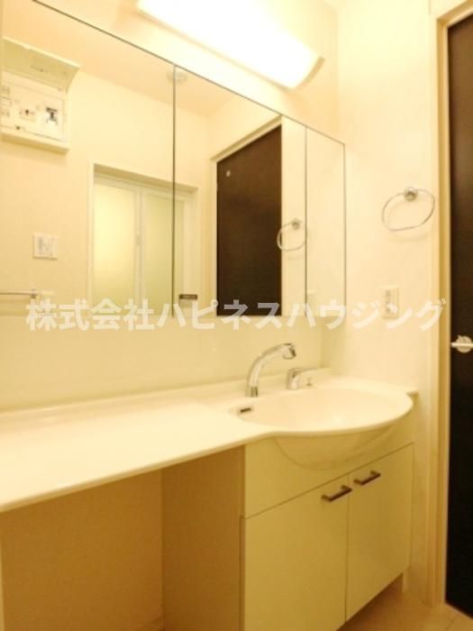 プレジールヤストシの独立洗面台