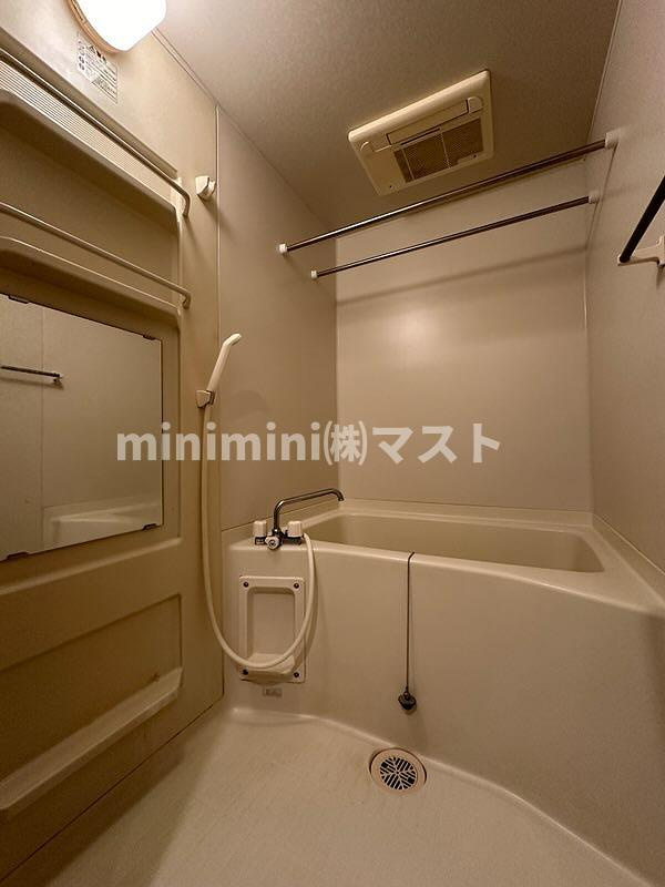 アスリート御堂筋本町の浴室