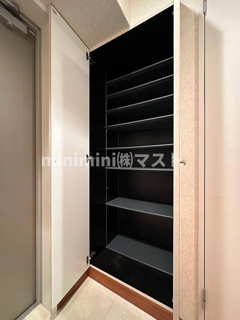 アスリート御堂筋本町の収納