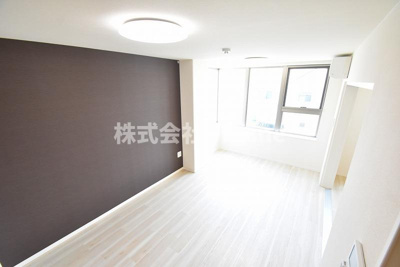 【内装】 | Lakia due