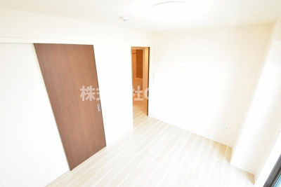 【洋室】 | Lakia due