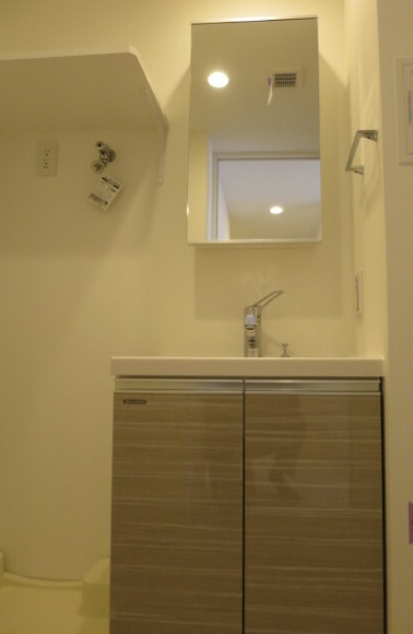 KDXレジデンス蒲田南の洗面所|洗面脱衣所　独立洗面台　洗濯機置き場