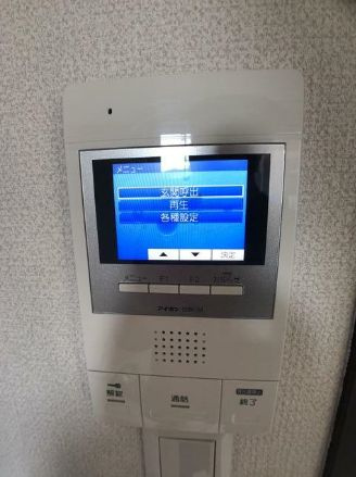 プロスパーマンション鷺宮のセキュリティ|モニター付きインターホン☆