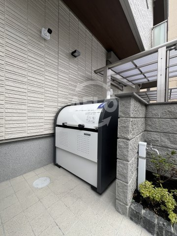 エムズ・シャーメゾン北梅田のその他共用部分|エムズ・シャーメゾン北梅田　ゴミ置き場