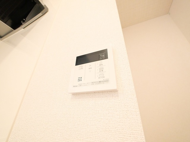 セレノ生駒Ⅱの設備|給湯リモコンです
