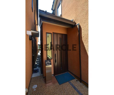 【エントランス】 | カーサ・デッラルベーロ・カネコ・釜座邸