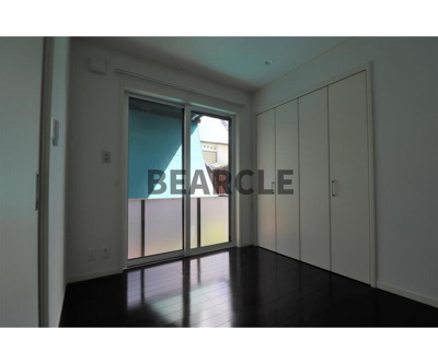 【寝室】 | カーサ・デッラルベーロ・カネコ・釜座邸