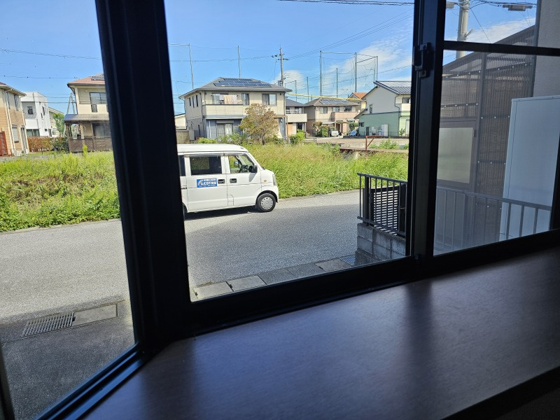 WINS 弐番館の展望|目の前が川で開放感のあるお部屋です♪