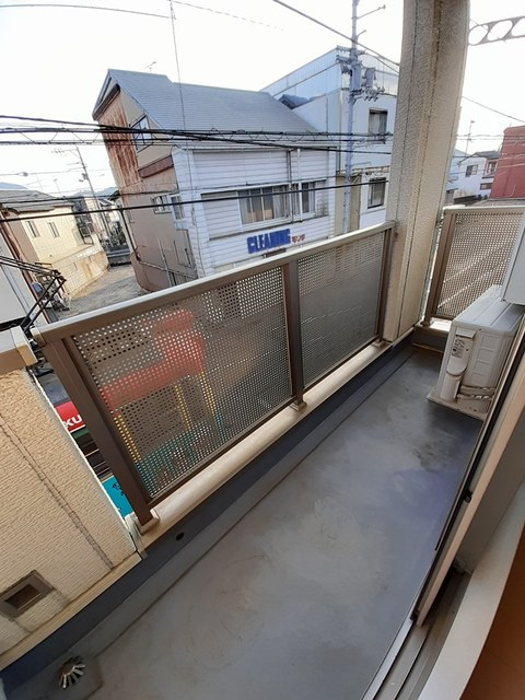 ベルハウスのバルコニー|バルコニー