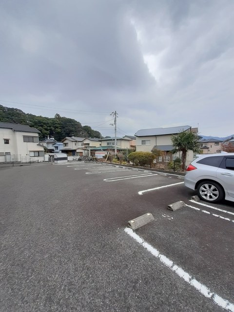 キアラの駐車場|駐車場