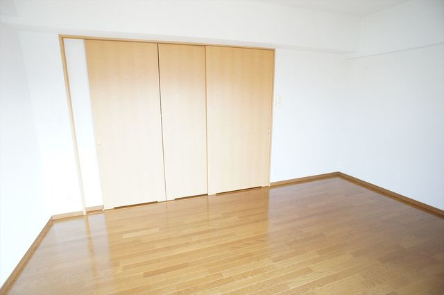 マリンパレス登戸の洋室|洋室