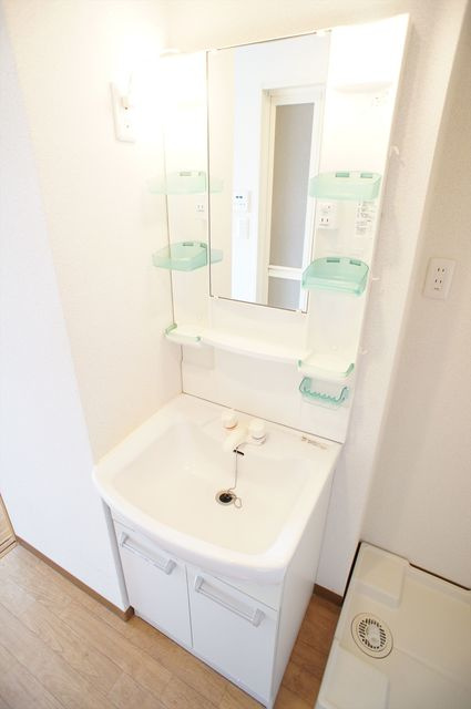 マリンパレス登戸の洗面所|洗面化粧台