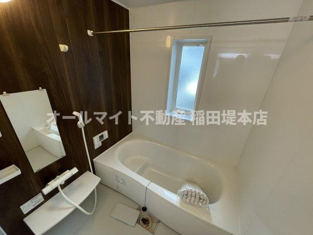 川崎市多摩区中野島６丁目の一戸建ての浴室