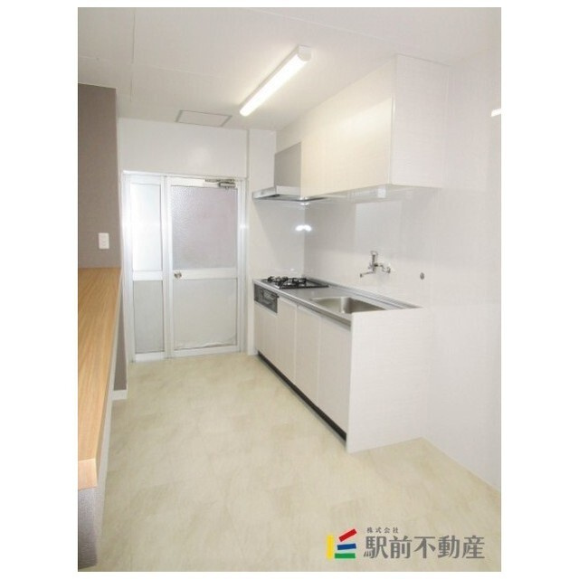 トランウエストのキッチン