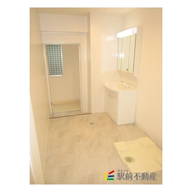 トランウエストの洗面所