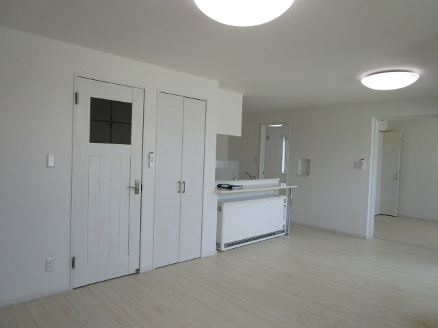 ラルーチェ（La Luce）の居間・リビング