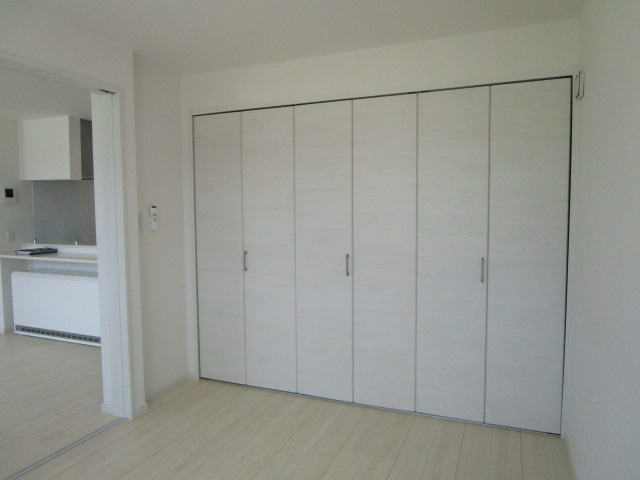 ラルーチェ（La Luce）の洋室