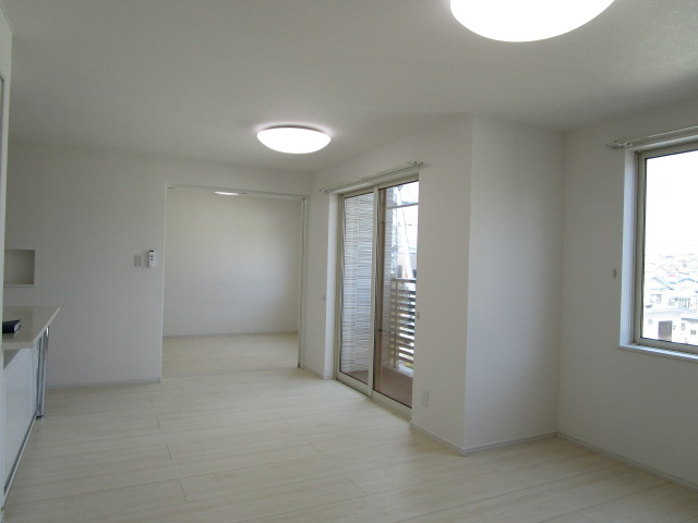 ラルーチェ（La Luce）の居間・リビング