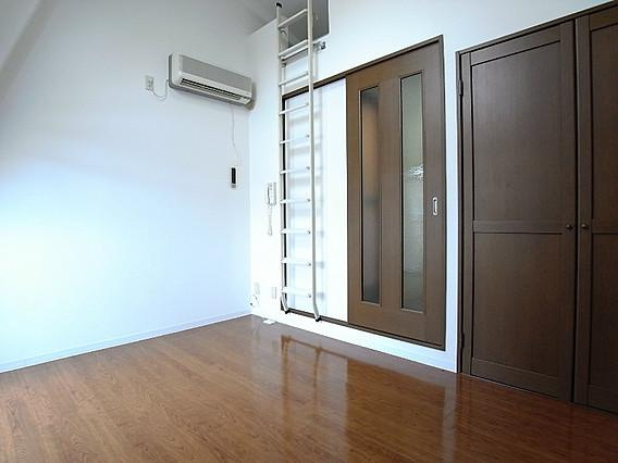 エステムコート東灘の居間・リビング