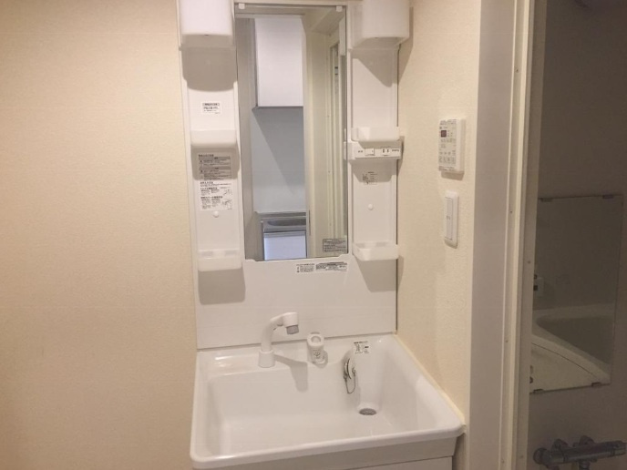 CERISE岡本（スリーズ岡本）の洗面所