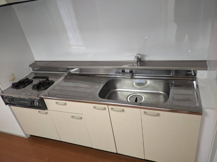 諏訪山スカイハイツのキッチン