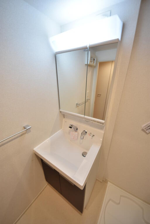 レーヴの独立洗面台