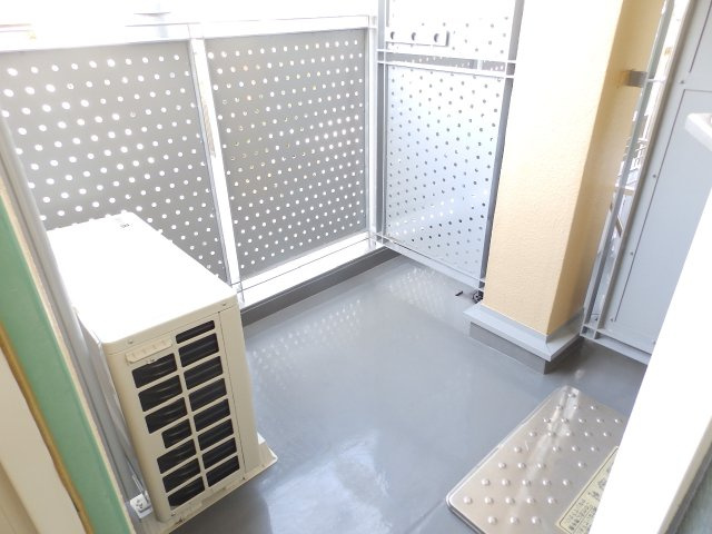 Ｋ＆Ｙコートのバルコニー