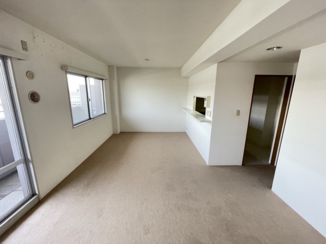 住吉川東パーク・ホームズの居間・リビング