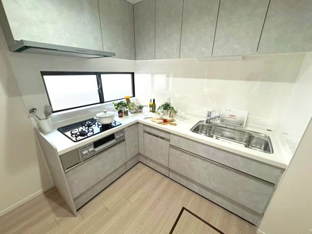 ロイヤル芦屋川のキッチン