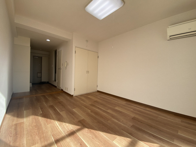 サイトピア本山の居間・リビング